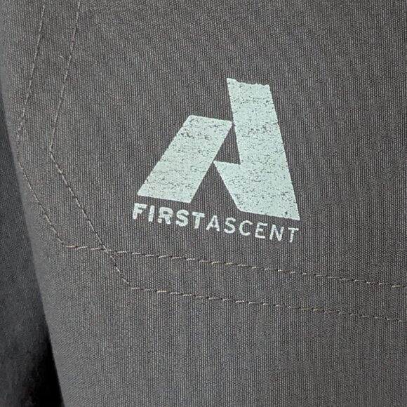 Eddie Bauer Guide Pro Womens Size 14 Gray Shorts - Picture 4 of 5